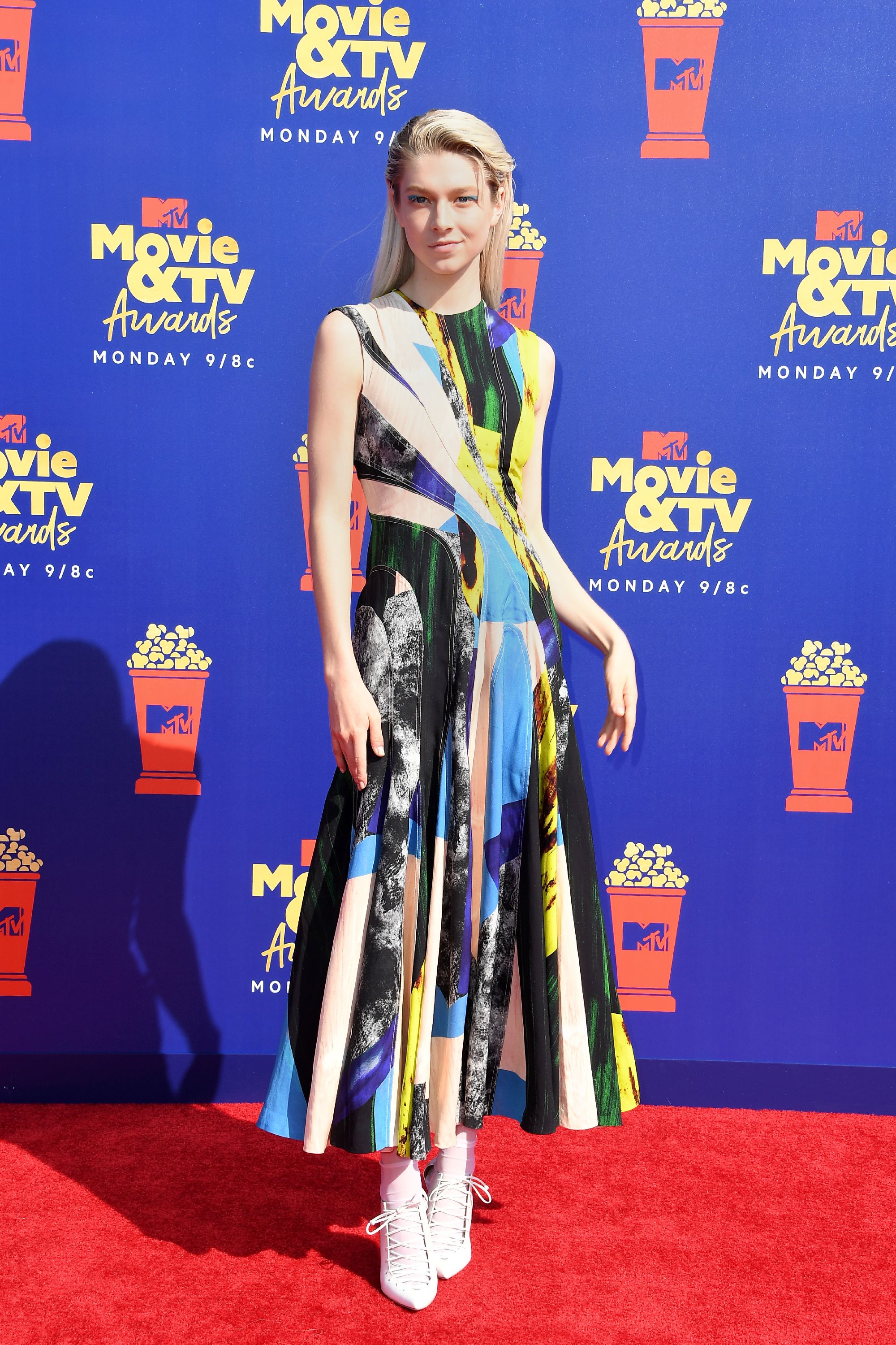 HunterSchaferLove_2019MTVMovieAndTVAwards-011.jpg