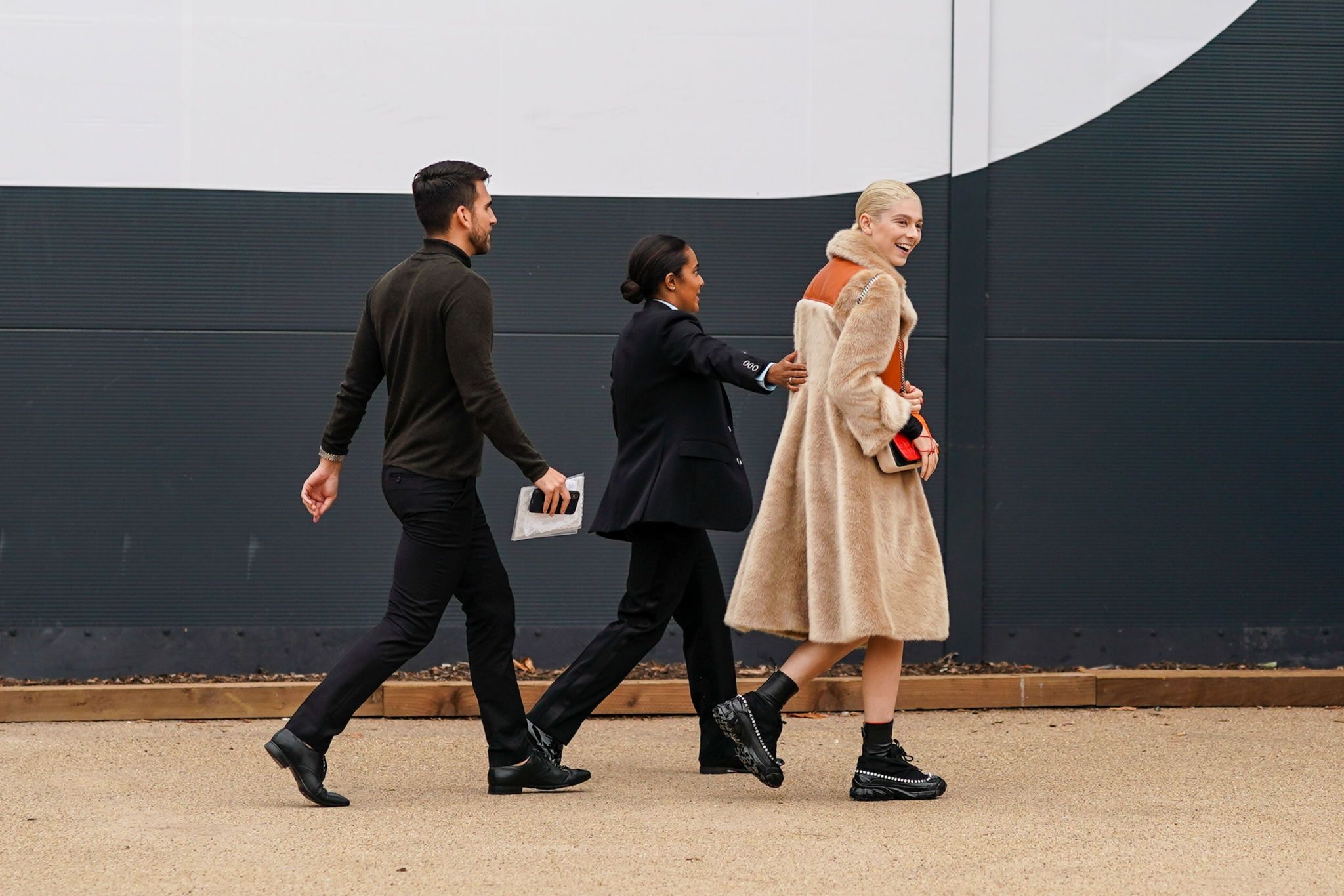 HunterSchaferLove_LondonFashionWeekStreetStyle-004.jpg