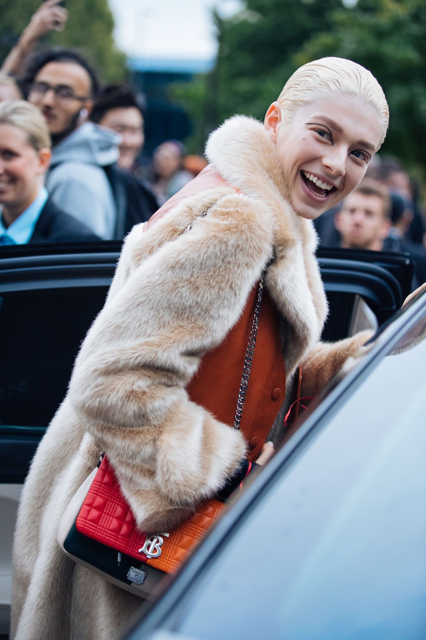 HunterSchaferLove_LondonFashionWeekStreetStyle-008.jpg