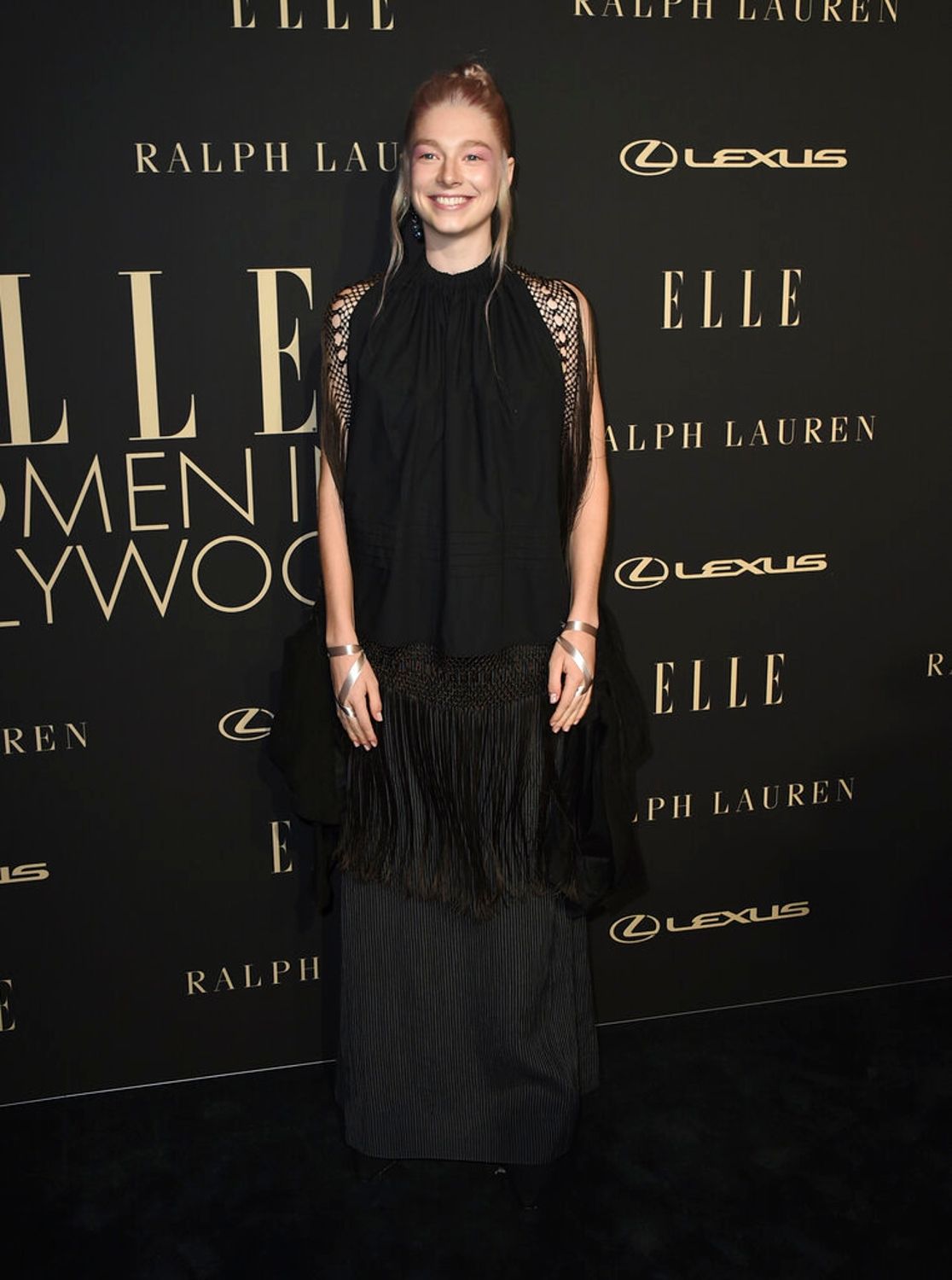 HunterSchaferLove_2019ELLEWomenInHollywood-004.jpg