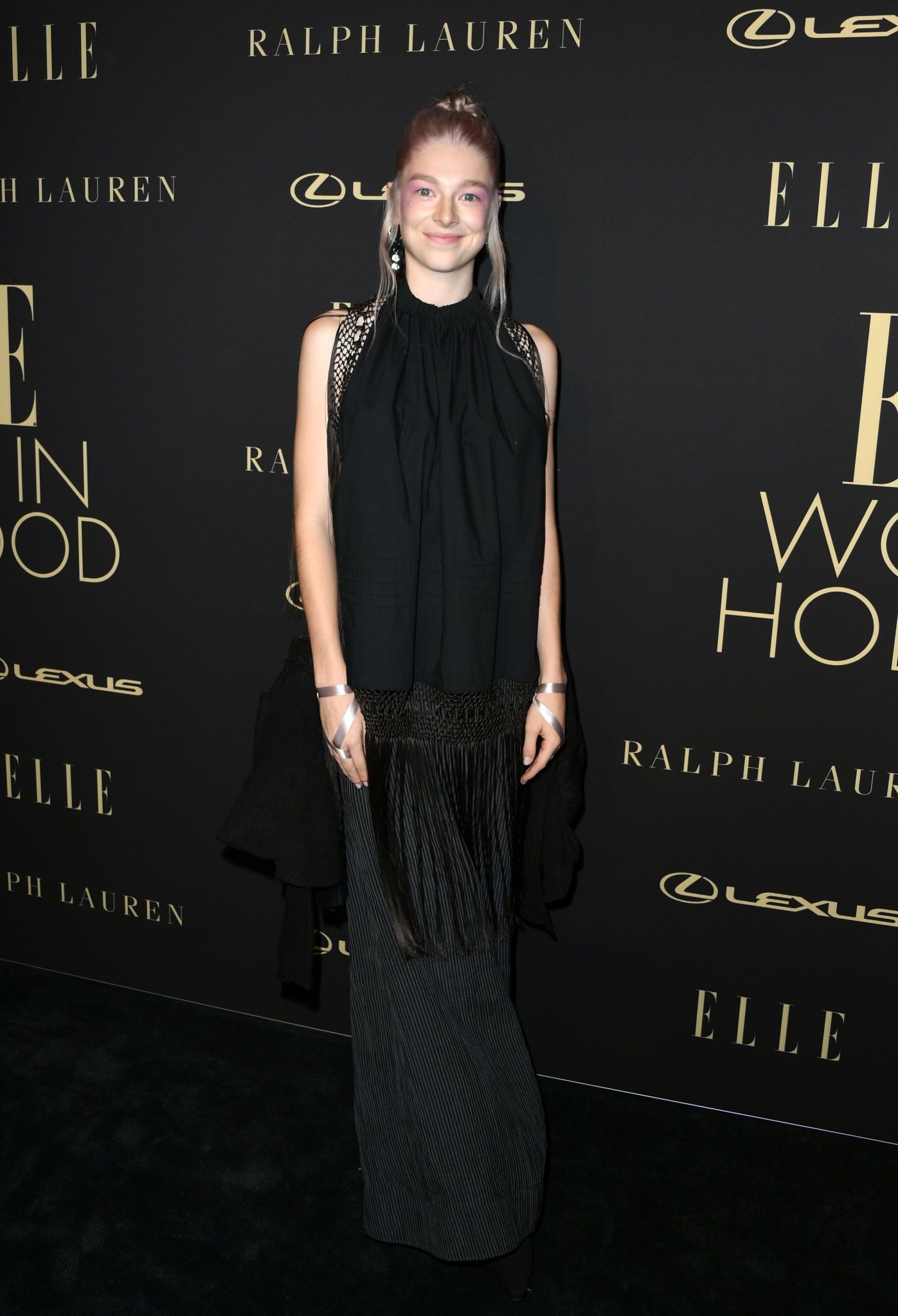 HunterSchaferLove_2019ELLEWomenInHollywood-018.jpg