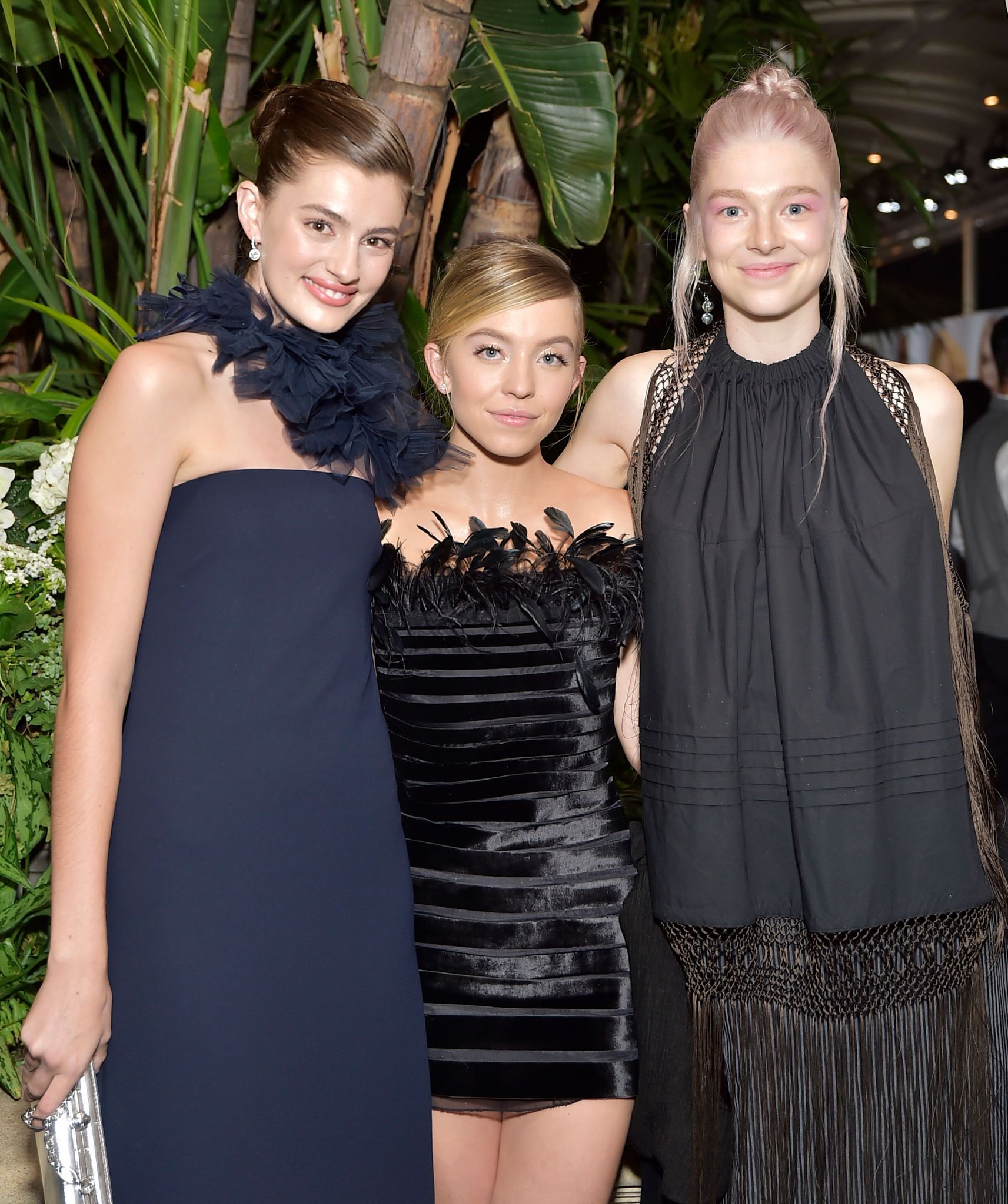 HunterSchaferLove_2019ELLEWomenInHollywood-033.jpg