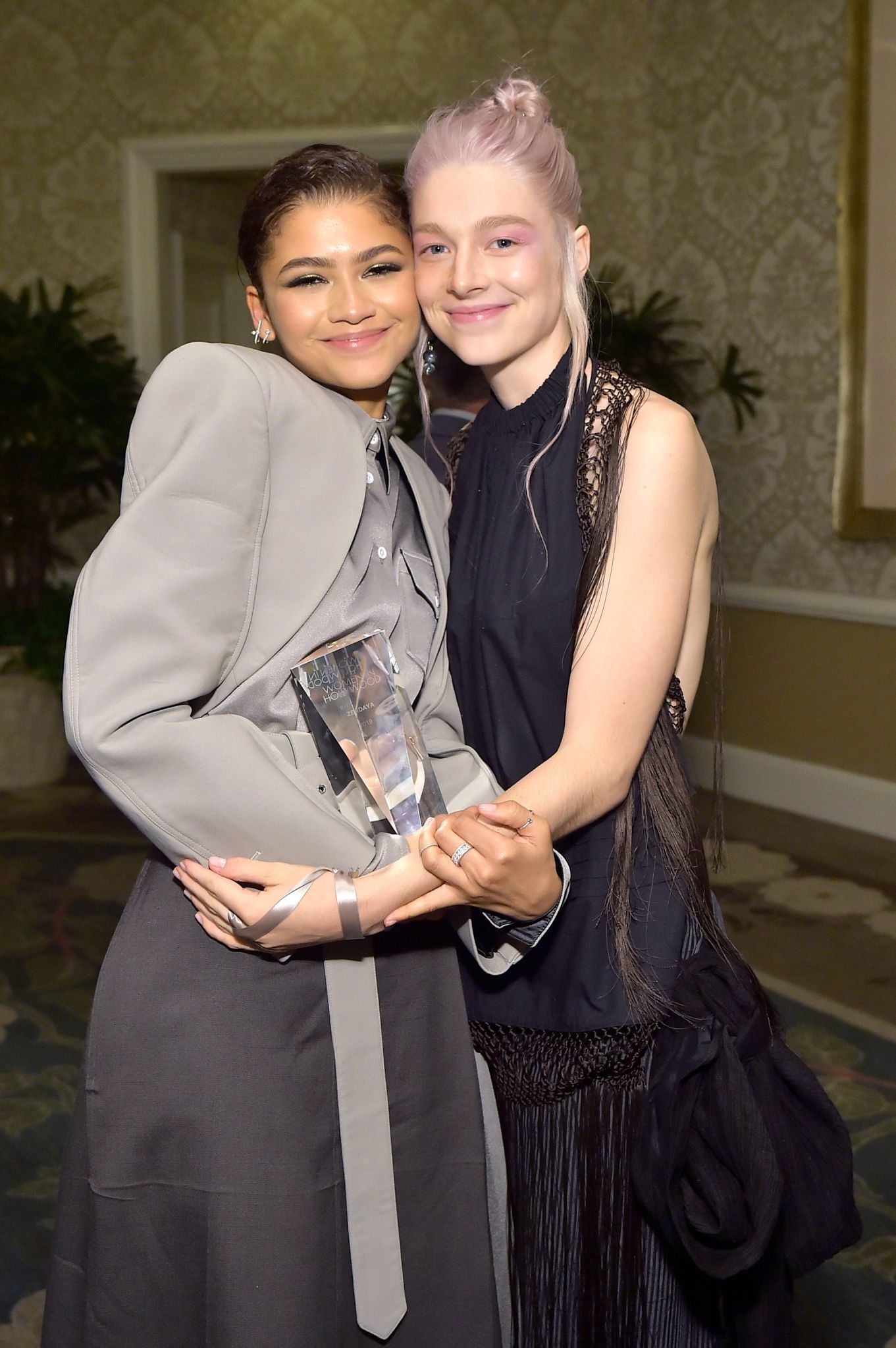 HunterSchaferLove_2019ELLEWomenInHollywood-038.jpg
