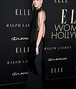 HunterSchaferLove_2019ELLEWomenInHollywood-006.jpg