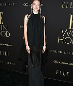 HunterSchaferLove_2019ELLEWomenInHollywood-018.jpg