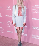 HunterSchaferLove_2019BillboardWomenInMusic-077.jpg