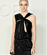 HunterSchaferLove_TomFordAW20FashionShow-003.jpg
