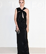 HunterSchaferLove_TomFordAW20FashionShow-005.jpg