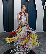 HunterSchaferLove_VanityFairOscarParty-075.jpg
