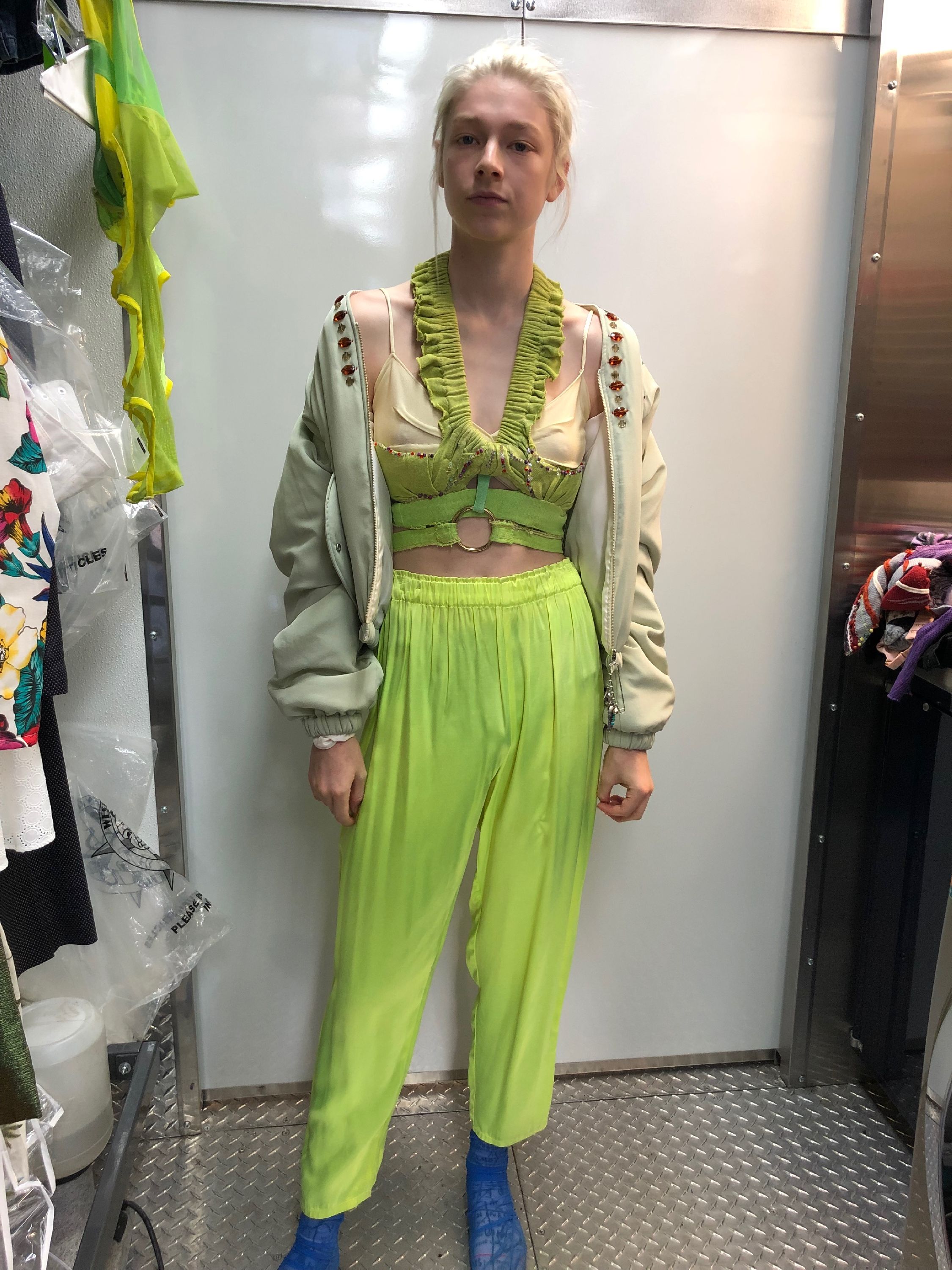 Exquisite Hunter Schafer Brings Balenciaga’s Bra Bustier Dress To ‘euphoria’ Wallpaper for Mobile Exquisite Hunter Schafer Brings Balenciaga’s Bra Bustier Dress To ‘euphoria’ Wallpaper for Mobile