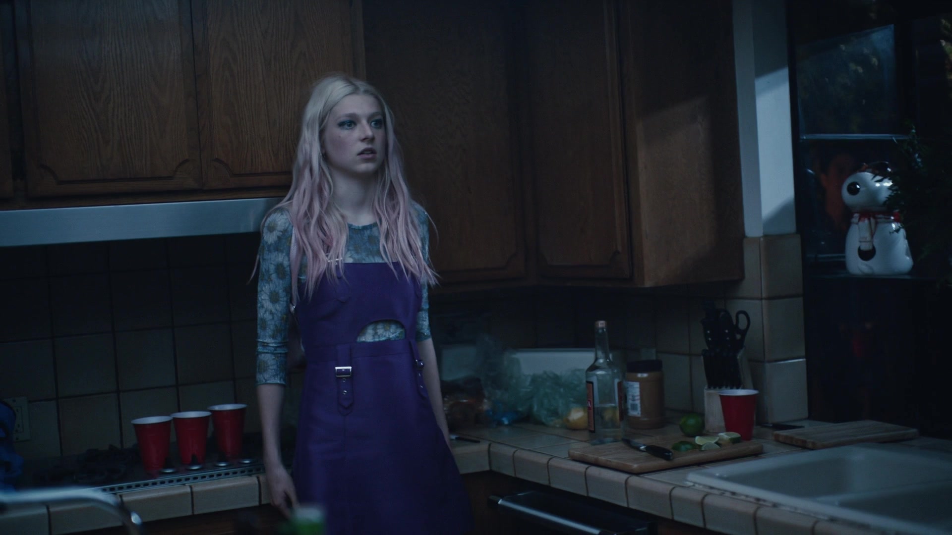 HunterSchaferLove_Euphoria1x01ScreenCaptures-145.jpg