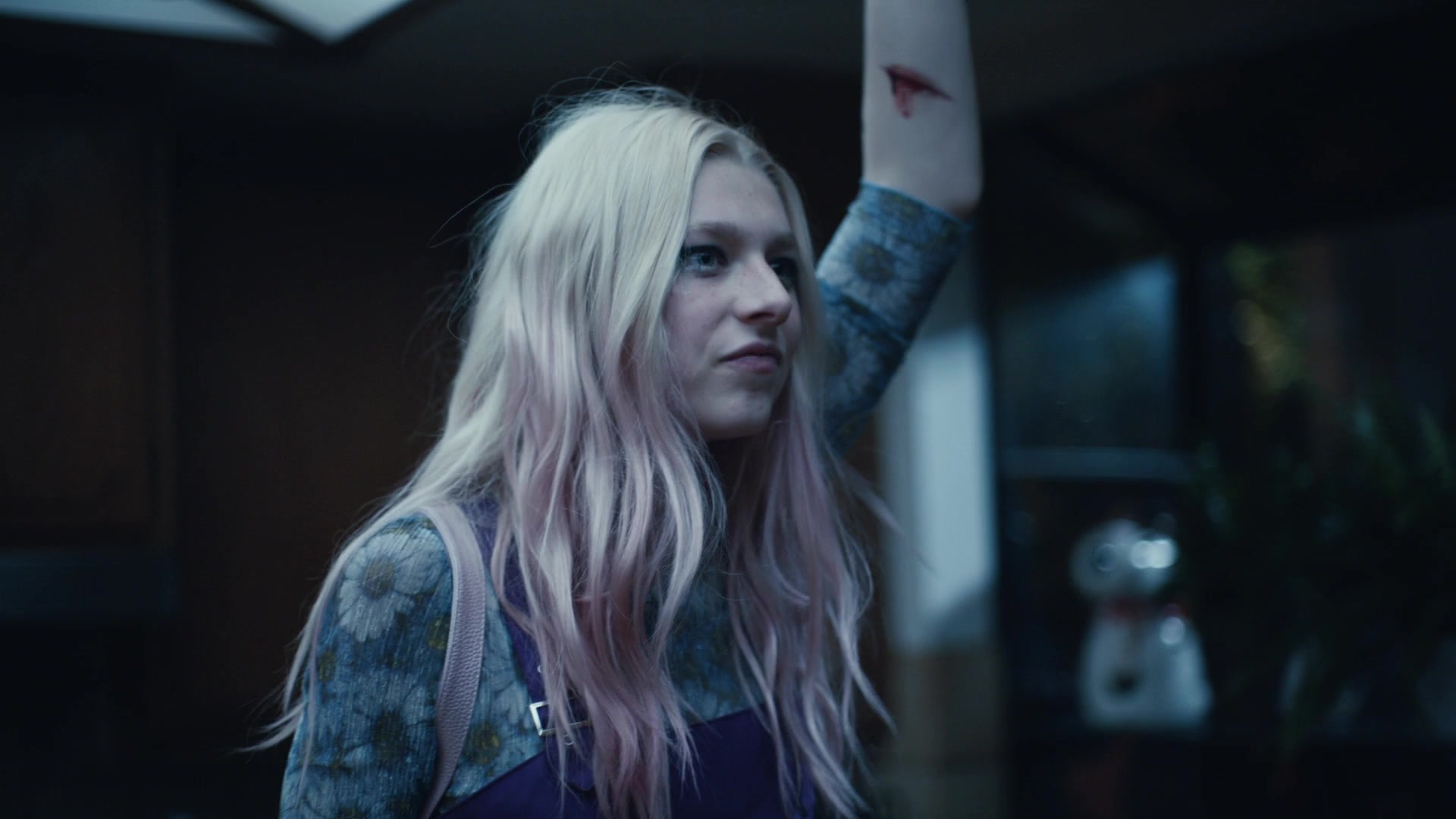 HunterSchaferLove_Euphoria1x01ScreenCaptures-174.jpg