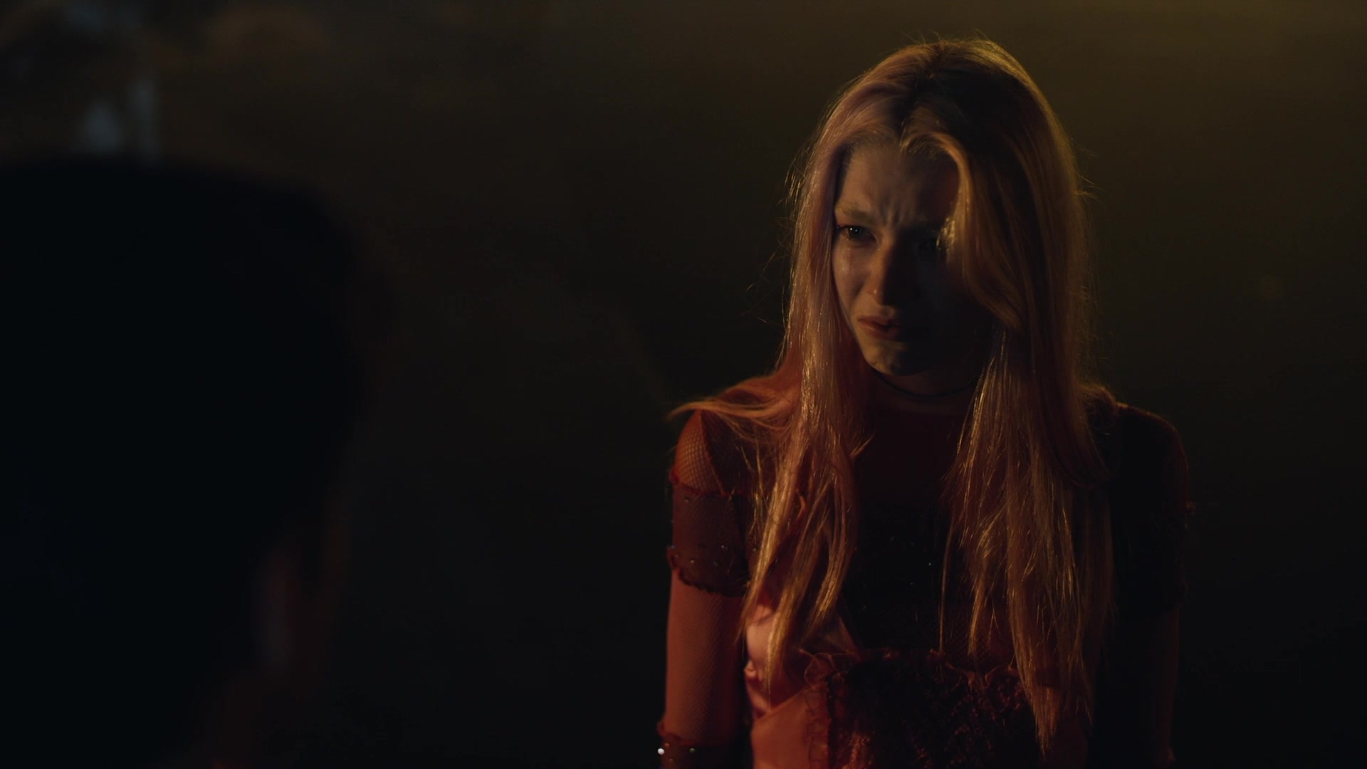 HunterSchaferLove_Euphoria1x04ScreenCaptures-136.jpg