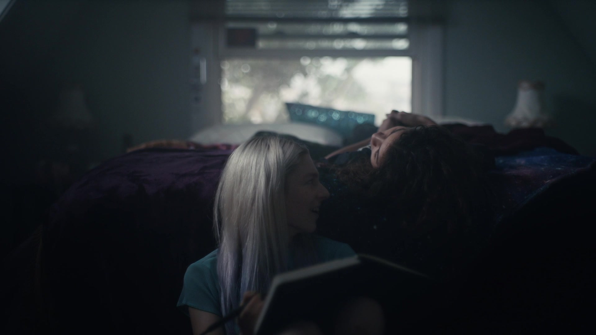 HunterSchaferLove_Euphoria1x05ScreenCaptures-046.jpg