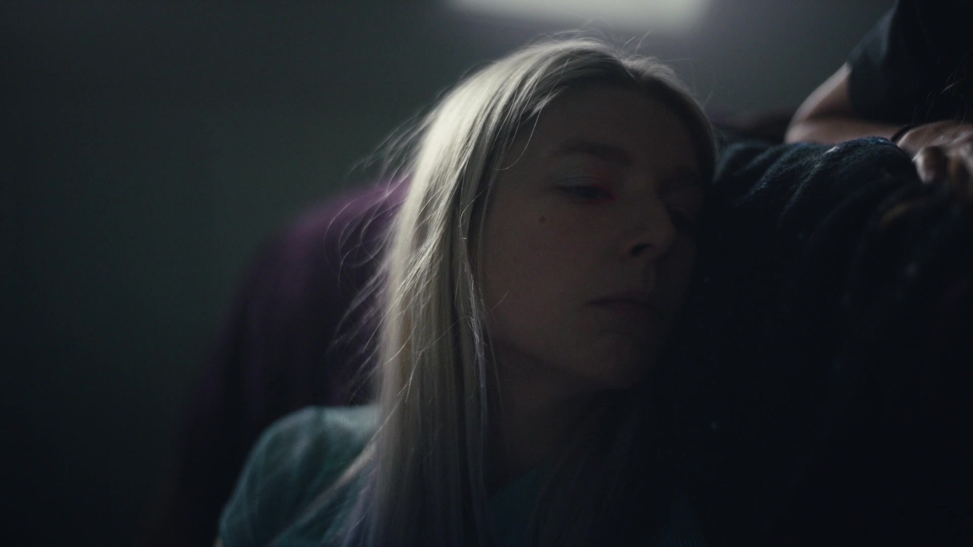 HunterSchaferLove_Euphoria1x05ScreenCaptures-048.jpg