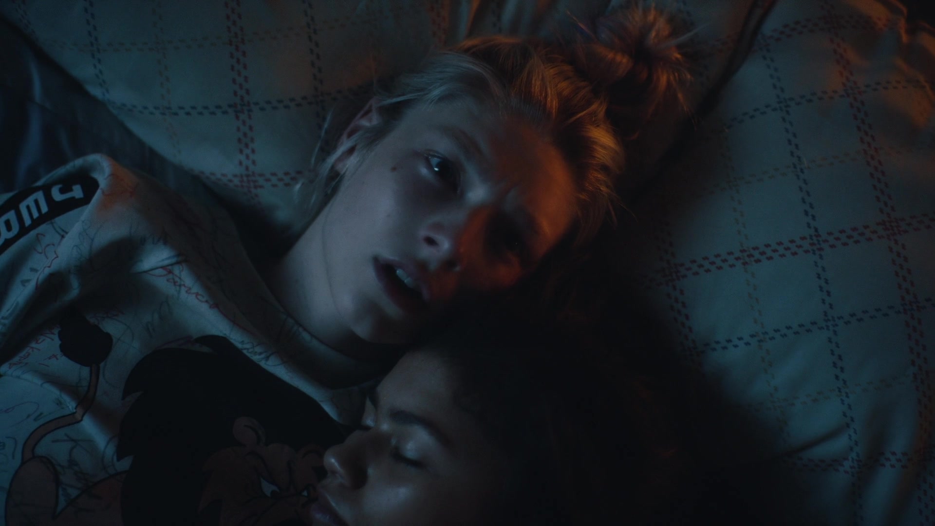 HunterSchaferLove_Euphoria1x05ScreenCaptures-118.jpg