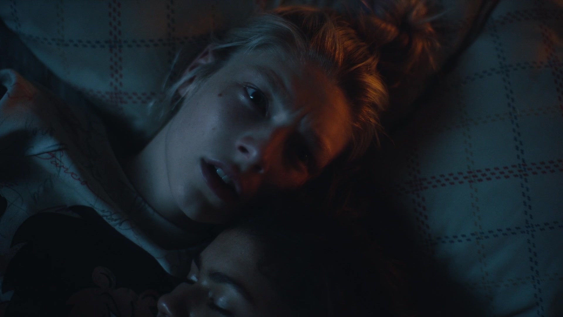 HunterSchaferLove_Euphoria1x05ScreenCaptures-119.jpg