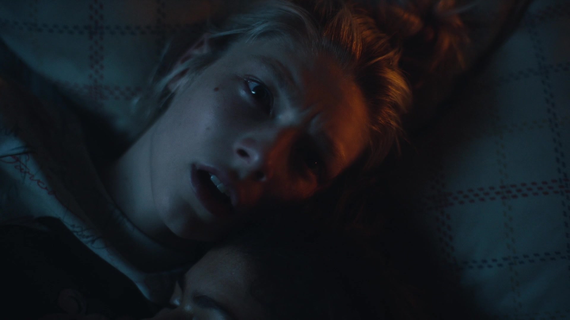 HunterSchaferLove_Euphoria1x05ScreenCaptures-120.jpg