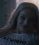 HunterSchaferLove_Euphoria1x05ScreenCaptures-007.jpg