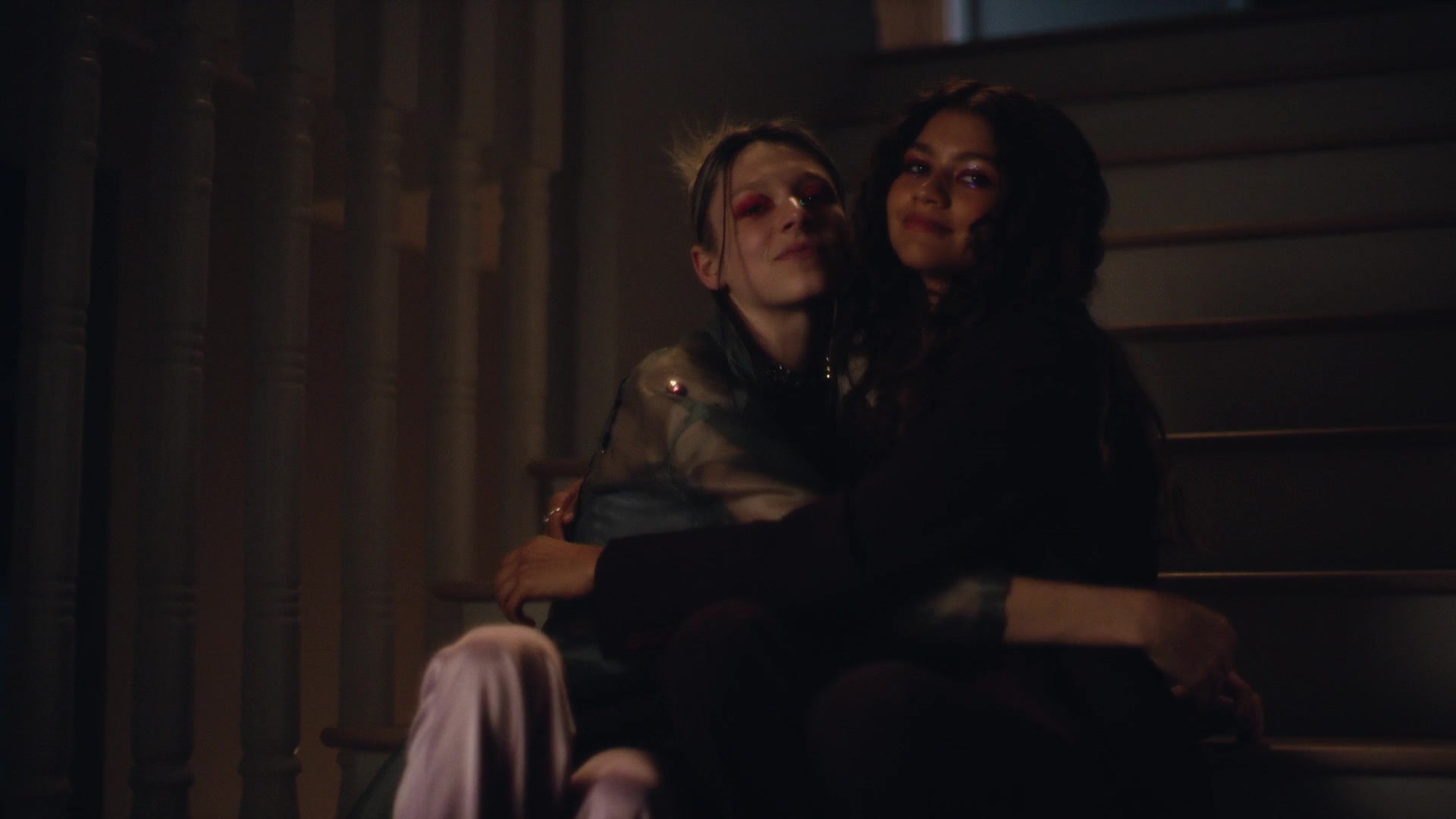 HunterSchaferLove_Euphoria1x08ScreenCaptures-058.jpg