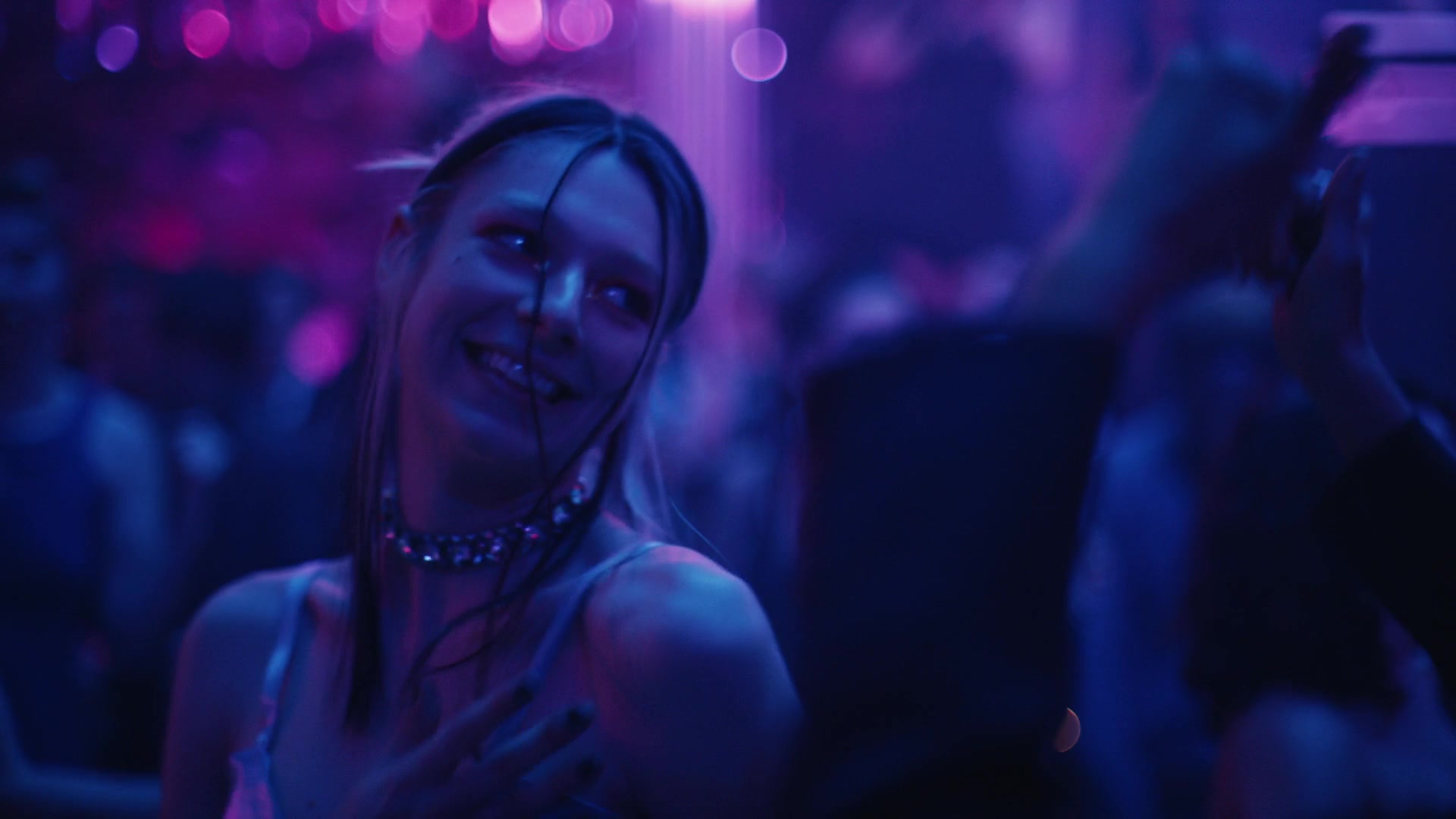 HunterSchaferLove_Euphoria1x08ScreenCaptures-114.jpg