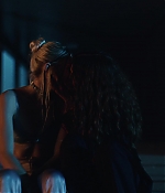 HunterSchaferLove_Euphoria1x08ScreenCaptures-131.jpg